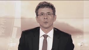 Darius rochebin reçoit emmanuel macron. Rentree Media Les Premieres Images Du Nouveau Telejournal Radio Lac