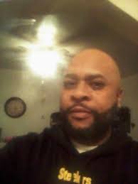 Jon Linder's Instagram, Twitter & Facebook