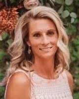 Janine Harmon's Instagram, Twitter & Facebook