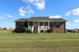 Tana Ln Sold Pending Another Quality Listing By Farm Home Realty And Auction Inc 334 S Main Street Leitchfield Ky 4 With Images Realty Outdoor Structures Property