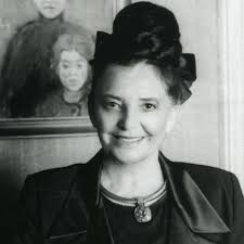 Arrived in Eišiškės (Eishyshok) the other day…it's a town I've researched  deeply and it's basis of the great historian/writer, Yaffa's Eliach's book,  “There Once Was a World: A 900-Year Chronicle of the