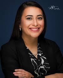 Professional corporate headshots! Cintas Corporation #corporateheadshot  #headshotphotographer #rgvphotographer #cintas