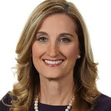 Alicia Earls's Instagram, Twitter & Facebook