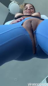 Camila Elle Riding Girthy Dick in Honeyed Cunt Onlyfans Video - KittyKawai