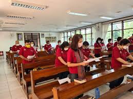 Sila klik pada pautan doa yang anda ingini. Pembaharuan Janji Apostolik 2021 Salesian Don Bosco Indonesia