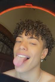 Yesssss Boys With Curly Hair Light Skin Boys Cute Black Boys