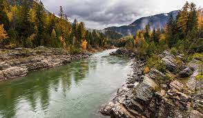 The majestic rock walls line either side of the road, the river flows directly next to it, and lush meadows pop up along the way. Bozeman Airport Flights Visit Yellowstone National Park