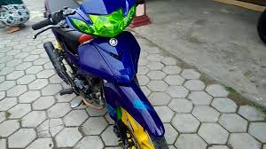 Motor trend modifikasi video modifikasi motor yamaha hd via contohraffa.blogspot.com. Modifikasi Vega R Thailookan Youtube