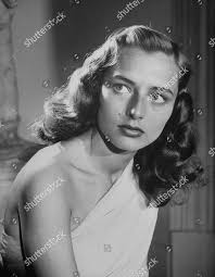 Editorial Premium Content Special Rates Applyportrait Editorial Stock Photo 