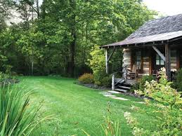 Living in a log home is the ultimate dream for many of us and they are becoming increasingly popular, with over 30,000 kits being manufactured… Log Cabin Living Hgtv