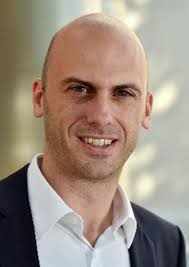 A Critical Analysis about the Underestimated Role of the Electrolyte in  Batteries Based