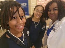 Let's Congratulate 🎊 our very own Archonette Kiley Fairley GHS Homecoming  Queen!!! And Archonette Nadia Butler as a Senior Maid!! We love our  Archonettes