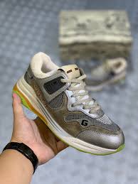 2021 New Gucci Men S Metallic Silver Ultrapace Sneakers High Quality