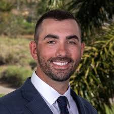 Allison Constant's Instagram, Twitter & Facebook