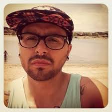 Stream 04. i.Dnt.Wnt.2 Feat. Micah Chavez by James Vega