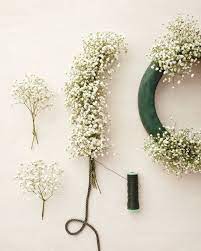 Learn How To Make A Beautiful Baby S Breath Wreath Or Garland Around Some Of The Center Pieces Babys Breath Wedding Baby S Breath Wedding Flowers Babys Breath
