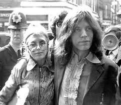 Jul 26, 2021 · july 26 (upi) — those born on this date are under the sign of leo. Bilderstrecke Zu Marianne Faithfull Die Gebrochene Englische Bild 2 Von 3 Faz
