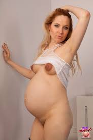 Preggo Anny 1 porn pics