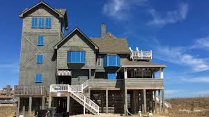 Her life changes when paul, a doctor who is traveling to reconcile with his estranged son. Nights In Rodanthe House For Sale On Outer Banks