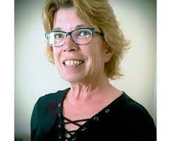 Mandy Waldrop's Instagram, Twitter & Facebook