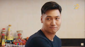 Bà dần (nsnd như quỳnh) đang chơi vui ở clb tâm tình liền chạy lại đòi ông khang (nsưt trịnh mai nguyên) đưa về. Hbs Dig8 Jfvwm