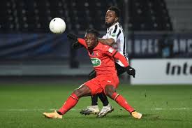 Plan your journeys, book your train tickets and get inspired by our travel guides! Stade Rennais Coupe De France Rennes Elimine Par Angers En 32e 2 1 Stade Rennais Le Telegramme