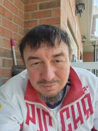 Any 30+ lady want to join me for company? Coffee, watching TV, cuddle. I'm  in Brampton West.