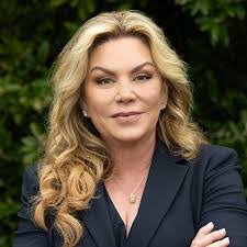 Stacy Miller's Instagram, Twitter & Facebook