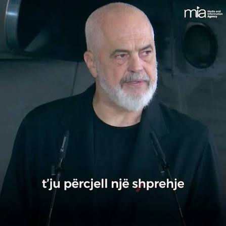 Paulin Macaj – NGA FARKA TE SATELITËT: PROPAGANDA E EKRANIT DHE BRAKTISJA E REALITETIT