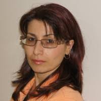 Corina Parker's Instagram, Twitter & Facebook