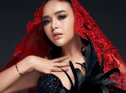 Pesona Amanda Manopo Yang Digosipkan Dekat Dengan Billy Syahputra Rcti