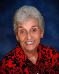 Marie Kiser's Instagram, Twitter & Facebook