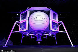 Jeff bezos will set off for the edge of space tuesday morning on his company blue origin's first commercial flight. Amazon Boss Bezos Plans To Send Spaceship To Moon This Is Money