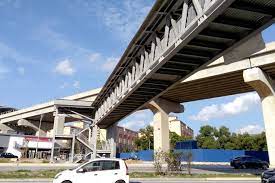 The residents of ara damansara can finally take the lrt at the lembah subang station (besides the eve suites) or the ara damansara station (next to icymi: Ara Damansara Lrt Station Klia2 Info