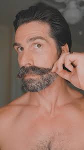 From Scruff to Sharp: Beard Glow-up Using Wahl + Time & Melody Beard Care  #shorts