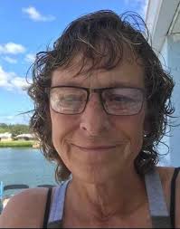 Obituary for Kimberly Diane "Kim" (Deaton) Perry