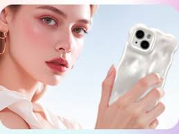 Amazon.com: XIZYO for iPhone 13 Case 6.1 Inch Cute Wave Pattern Aesthetic  Phone Case 3D Curly Wavy Shape Plating Glitter Bling for Women Girls Soft  Bumper Silicone Shockproof Case, Pearl White :