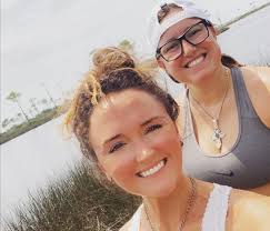 Dr. Avery Weiss, PT, DPT (@averyyy_anne) • Instagram फोटोहरू र भिडियोहरू