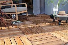 Terrasse en bois 3 conseils pour faire le bon choix dalle bois terrasse terrasse jardin bois terrasse bois leroy merlin. Dalle Bois Douglas Naterial L 50 X L 50 Cm X Ep 44 Mm Leroy Merlin