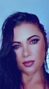 Os vídeos de Angelaferreira89383 (@angela.ferreira370) com Burn