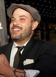 Liste de personnalités nées à Lévis — Wikipédia