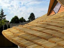 A davinci composite roof lives up to the look of nature, but does so without the ongoing maintenance, repairs and replacement. Cedar Shake Roof Materials Providing Many Benefits For Homeowners Roofing And Siding Cedar Shingles And Shakes