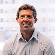 Curtis Roys's Instagram, Twitter & Facebook