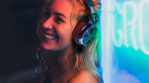 PRO-10 STUDIO & DJ HEADPHONES (RED) USA Stock