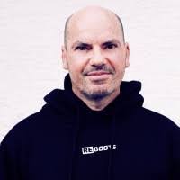 Bart Moreno's Instagram, Twitter & Facebook