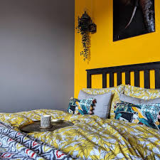 Grey and yellow are a match made in heaven! 13 Yellow Bedrooms Perfect For A Happy Sunday Morning