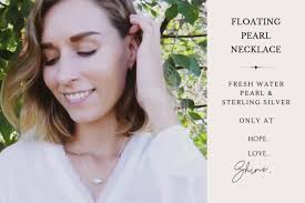 Pregnant Bride Gift Box • Expecting Bride Gift ideas • Engaged Pregnant •  Bride with a bump • Mama Bride to be Gift necklace gift box