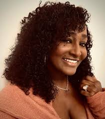 10.11 💫 It's been one of the best years of my life! Looking forward to the  future. #BirthdayVibes 😌🧡