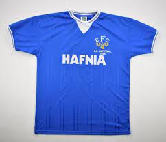 A new official everton crest was designed by the club secretary, theo kelly in 1938. 1983 85 Everton Fc Shirt L Football Soccer Premier League Everton Fc Classic Shirts Com