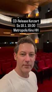 Samstag, den 23.08. lässt Peter Sonntag Bass sprechen und Jazz atmen.  Zwischen Eleganz, Freiheit und absoluter Präsenz